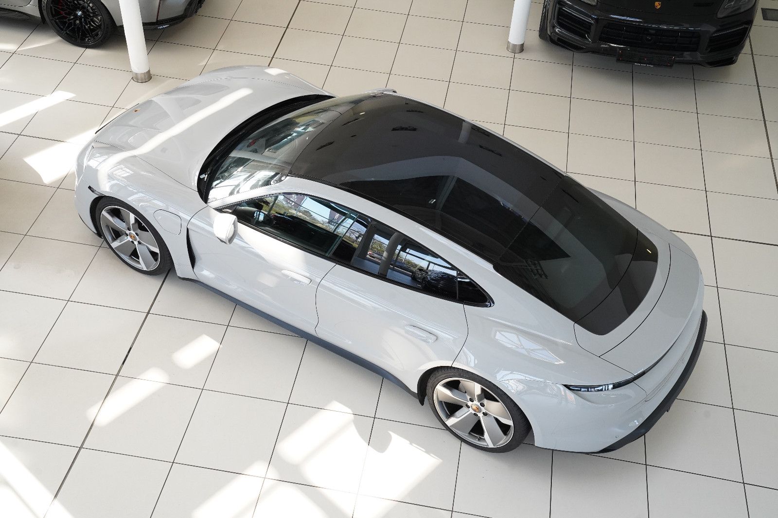 Porsche Taycan Taycan Turbo Aero Pano InnoDrive PASM 360 Matrix