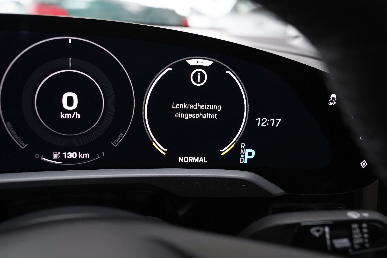 Porsche Taycan Taycan Turbo Beifahrerdisplay Matrix SportDesign