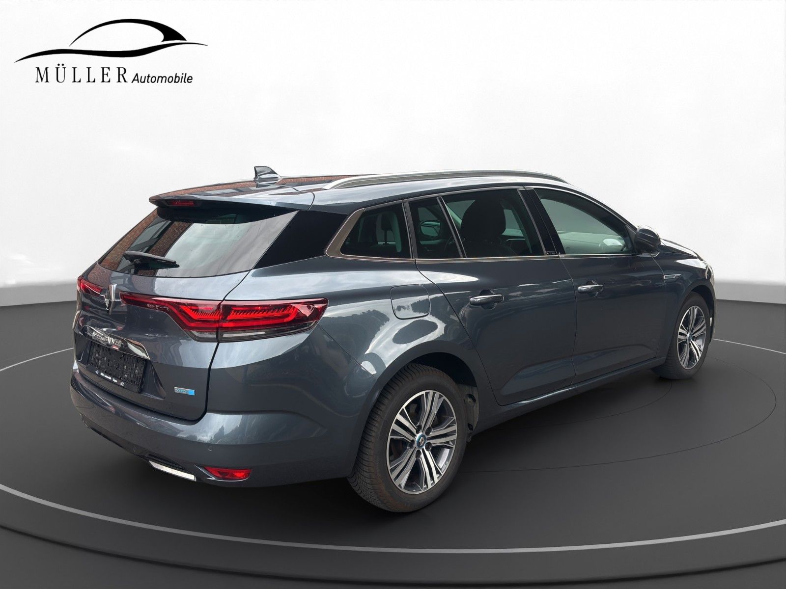 Renault Megane E-TECH Megane IV E-TECH Grandtour Intens
