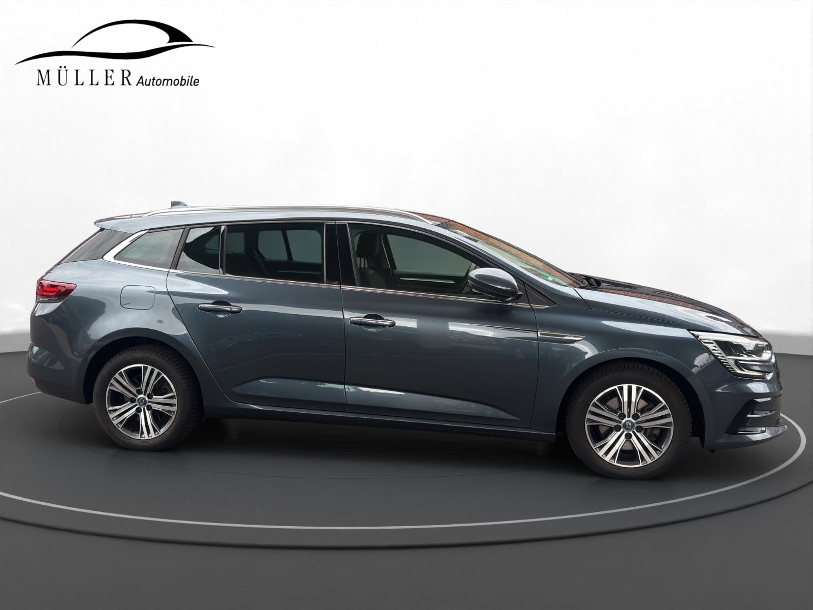 Renault Megane E-TECH Megane IV E-TECH Grandtour Intens