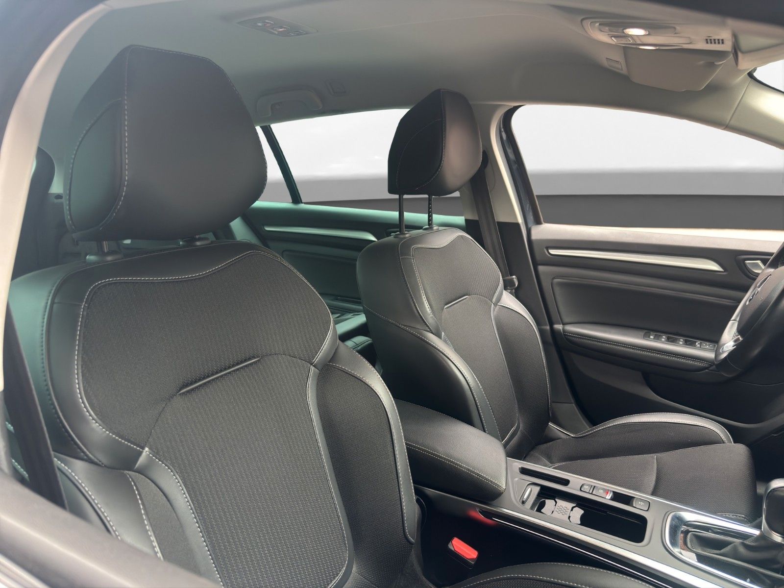Renault Megane E-TECH Megane IV E-TECH Grandtour Intens