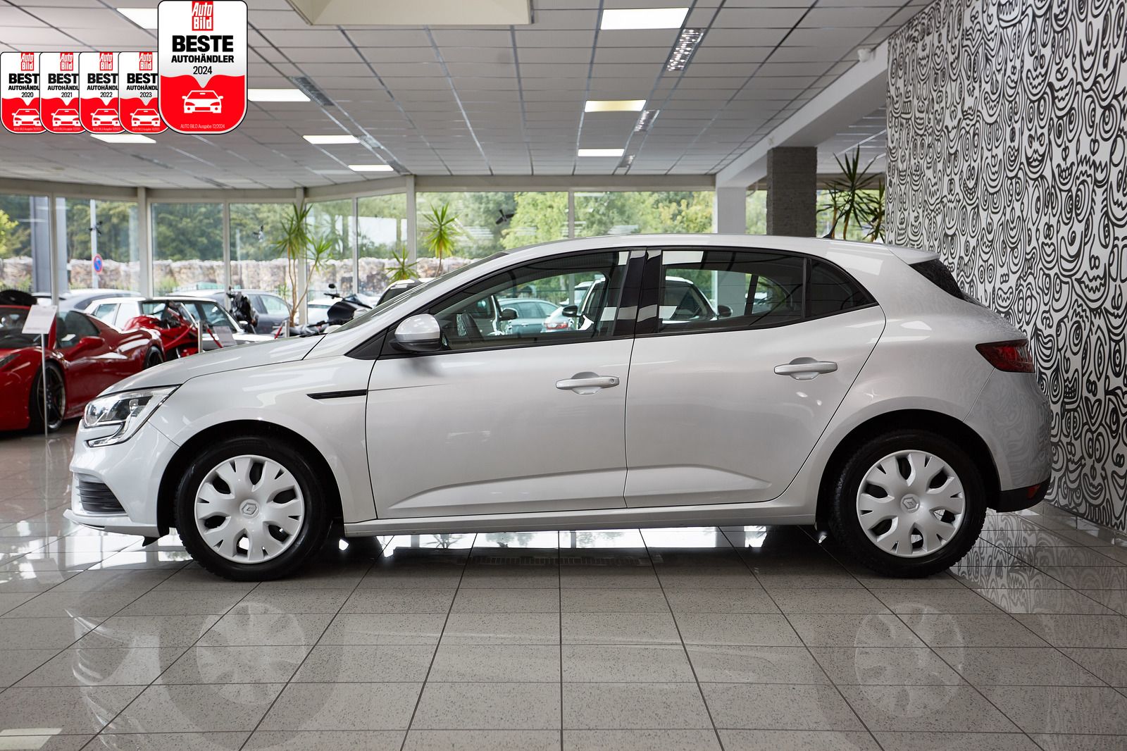 Renault Megane Megane IV Lim. LIFE*SITZH*PDC*TEMPOMAT*5-TÜRER*