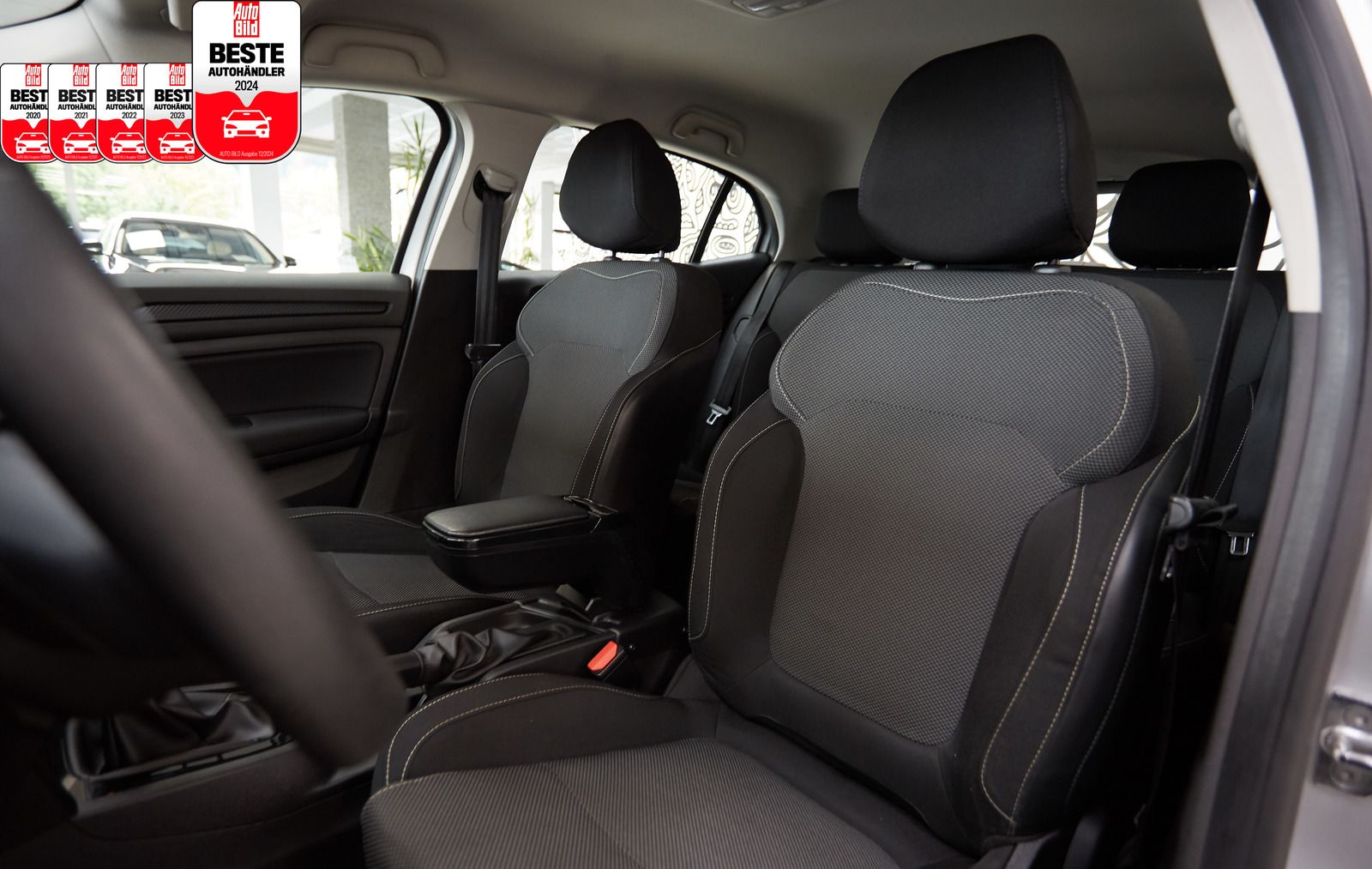 Renault Megane Megane IV Lim. LIFE*SITZH*PDC*TEMPOMAT*5-TÜRER*