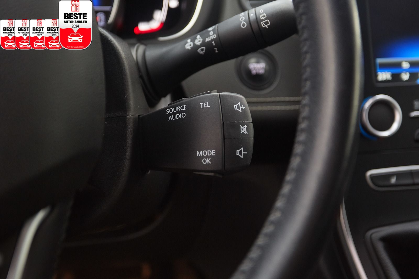 Renault Scenic Scenic IV INTENS*PANO*MASSAGE*NAVI*HUD*KAM*TOTWI