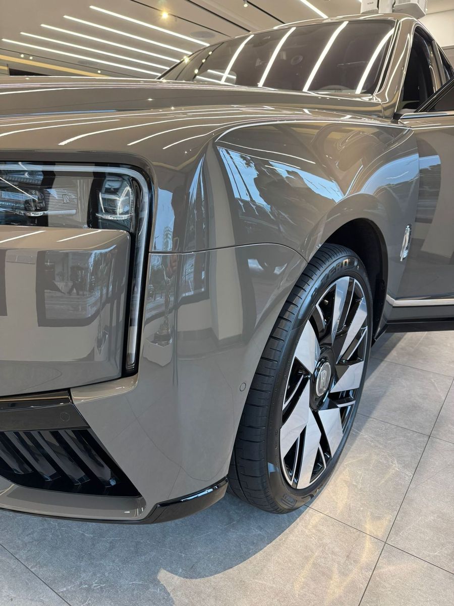 Rolls-Royce Cullinan Cullinan °FACELIFT°IMMEDIATELY°NETTO EXPORT°