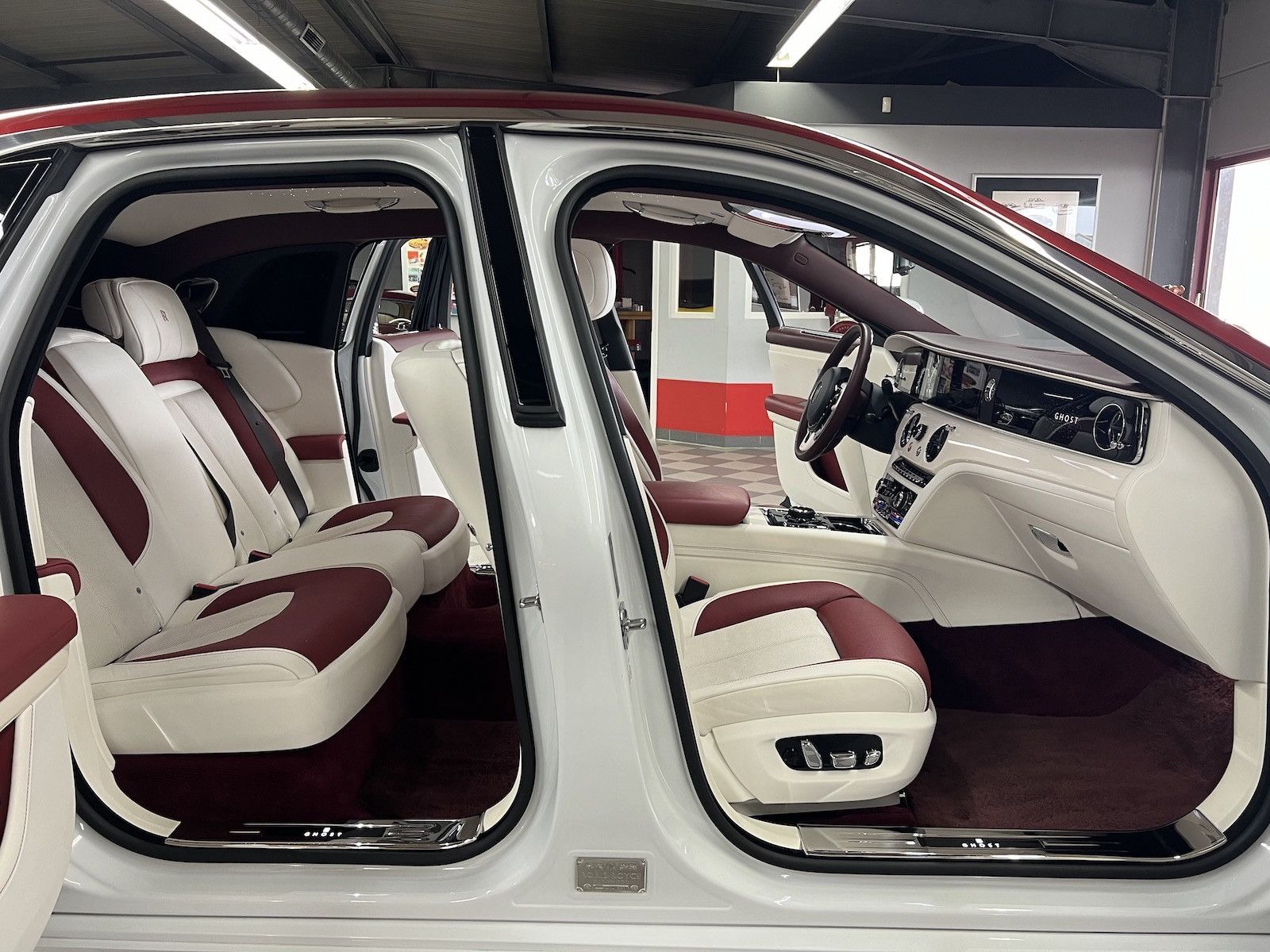 Rolls-Royce Ghost Ghost u-frei*Garantie*Sternenhimmel*Kühlschrank