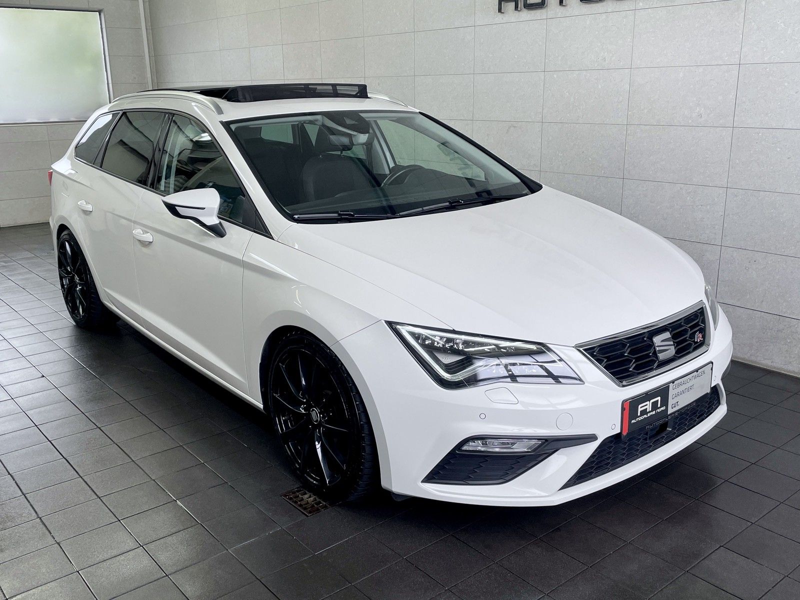 Seat Leon Leon ST FR Performance Pano+ACC+Virtual+Business