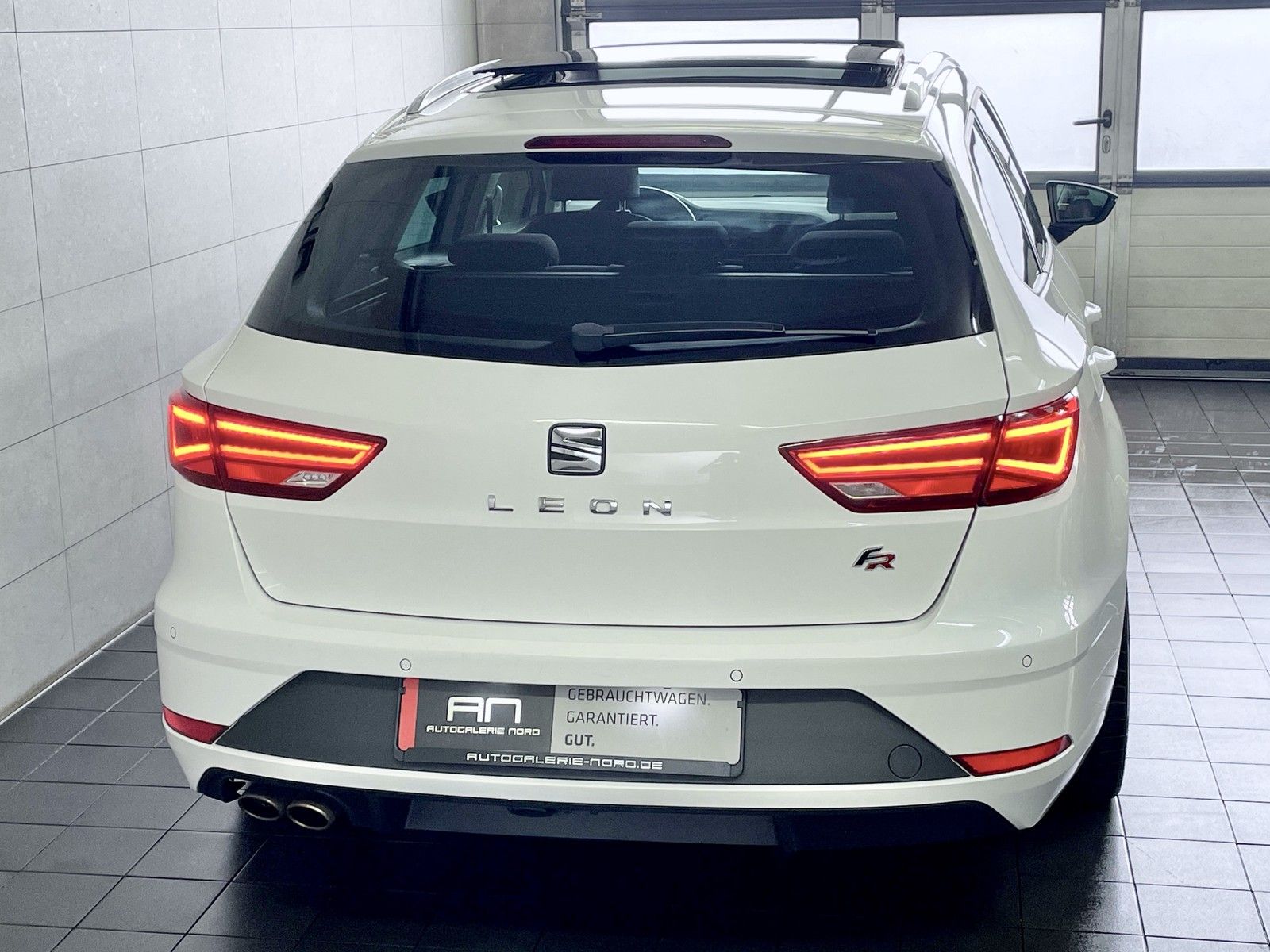 Seat Leon Leon ST FR Performance Pano+ACC+Virtual+Business