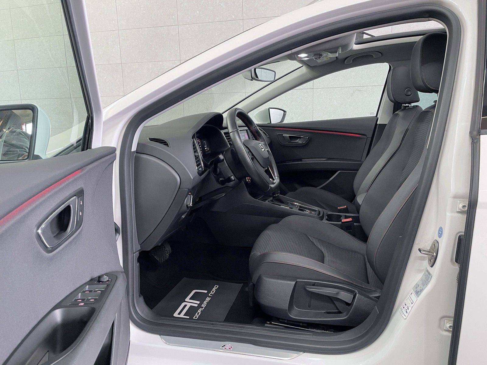 Seat Leon Leon ST FR Performance Pano+ACC+Virtual+Business