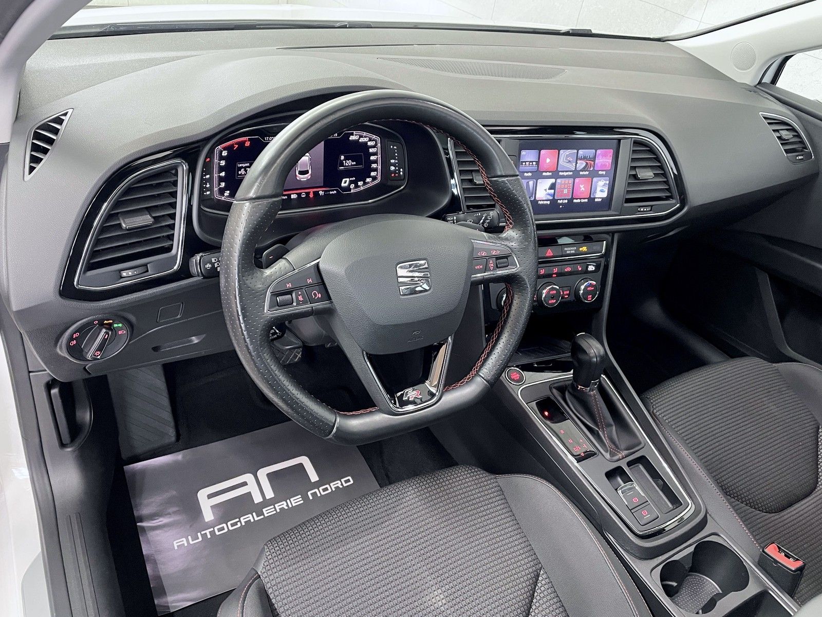 Seat Leon Leon ST FR Performance Pano+ACC+Virtual+Business