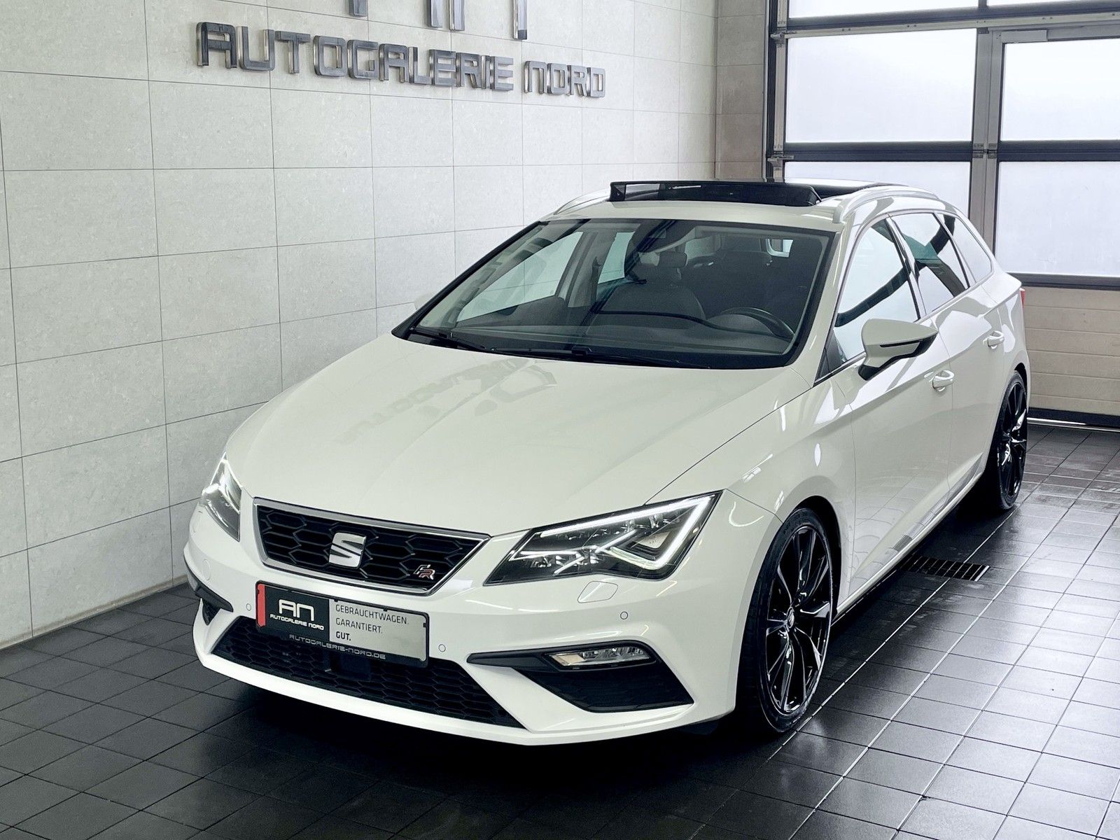 Seat Leon Leon ST FR Performance Pano+ACC+Virtual+Business