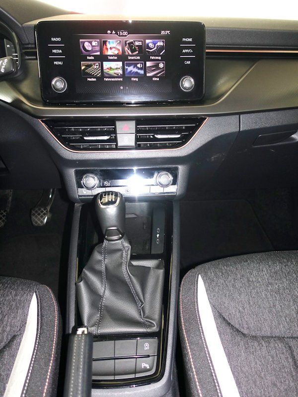 Skoda Kamiq Kamiq 1.0 TSI Style AHK el.Heckkl. Kamera 4xSHZ