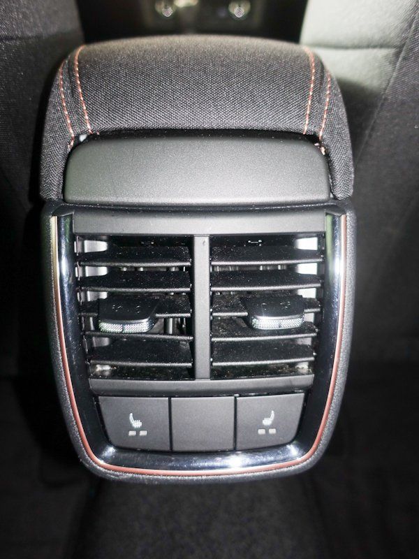 Skoda Kamiq Kamiq 1.0 TSI Style AHK el.Heckkl. Kamera 4xSHZ