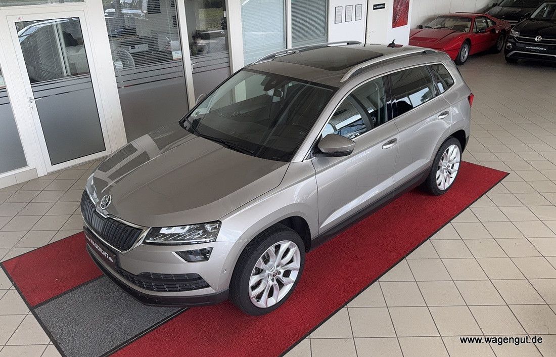 Skoda Karoq Karoq 2.0 Style 4x4*PANO*AHK*ACC*StandHeizung*