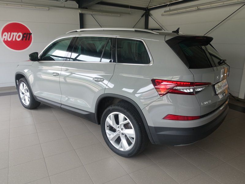 Skoda Kodiaq Kodiaq 1.5 TSI DSG AHK,Navi,Kamera,Matrix,Heckkl