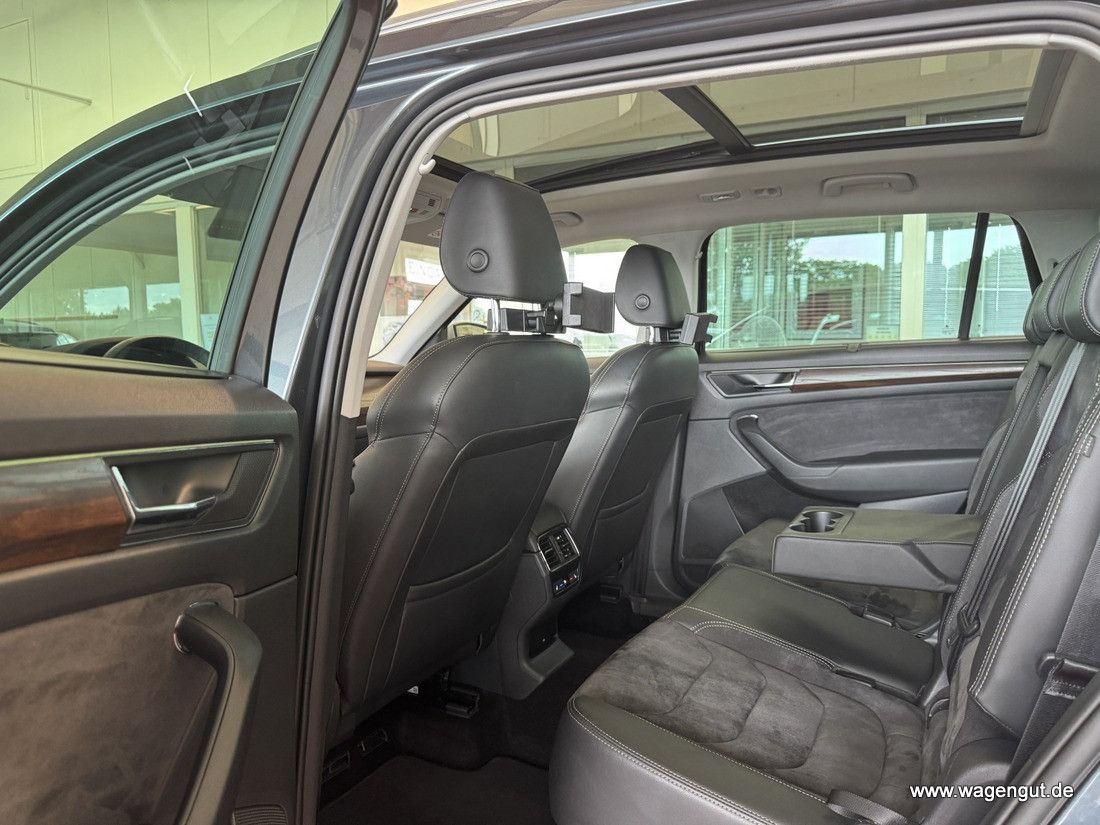 Skoda Kodiaq Kodiaq Scout 4x4*Panorama*ACC*StandHeiz*7.Sitzer