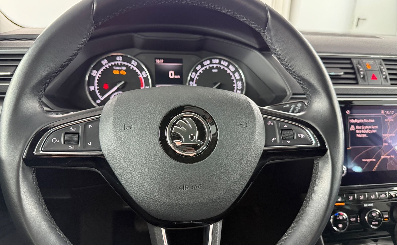 Skoda Superb Superb Business Amundsen Style Xenon Canton