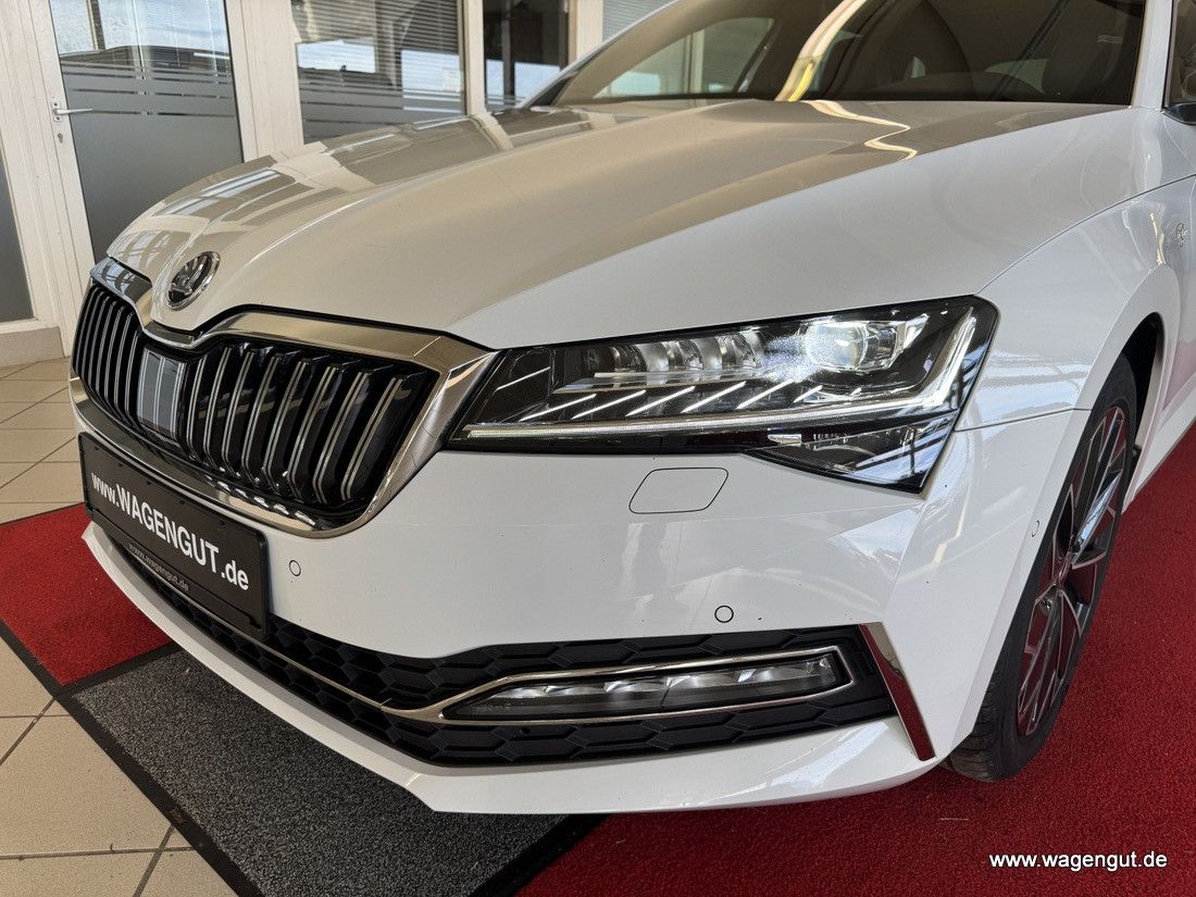 Skoda Superb Superb Combi L&amp;K*CAM*MatrBeam*Pano*AHK*AppleCPla