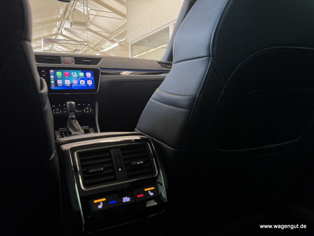 Skoda Superb Superb Combi L&amp;K*CAM*MatrBeam*Pano*AHK*AppleCPla