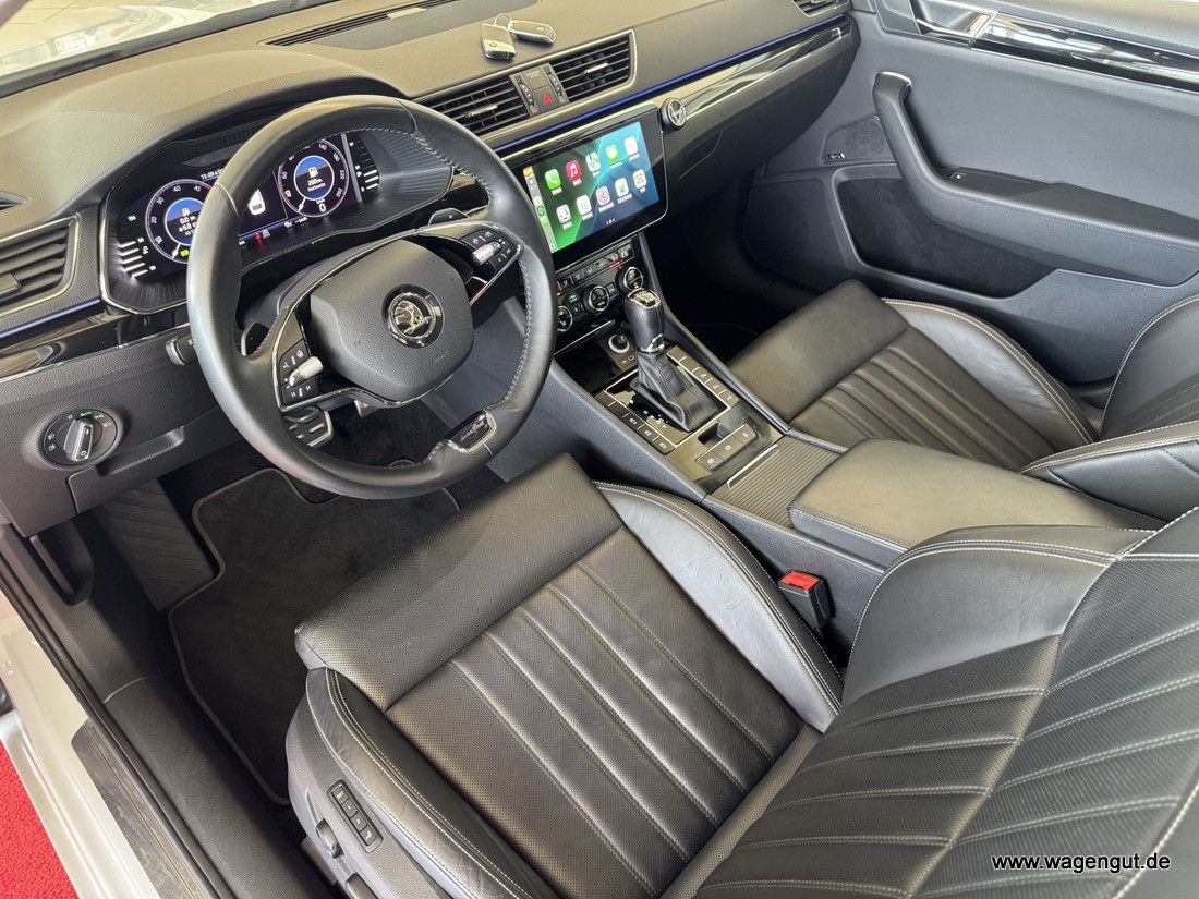 Skoda Superb Superb Combi L&amp;K*CAM*MatrBeam*Pano*Webast*AppCar