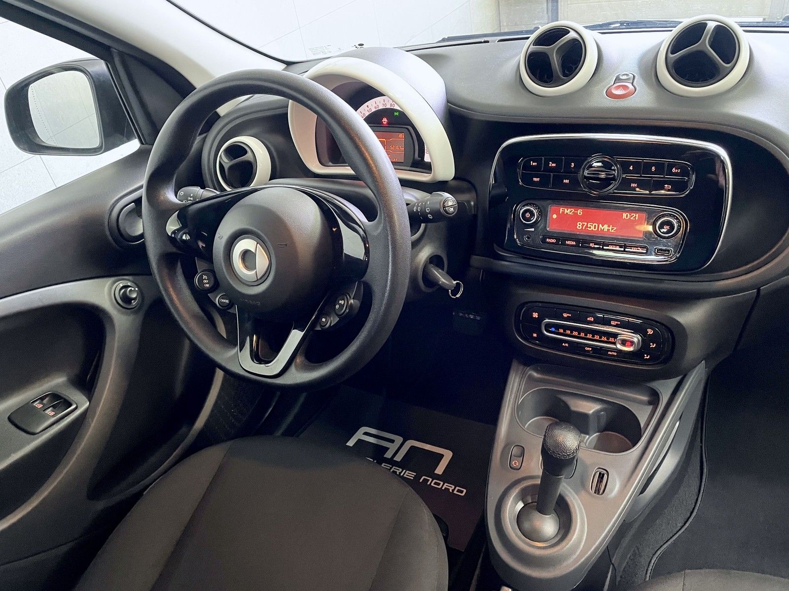 Smart ForFour forfour Automatik LED+Sitzheizung+Tempomat