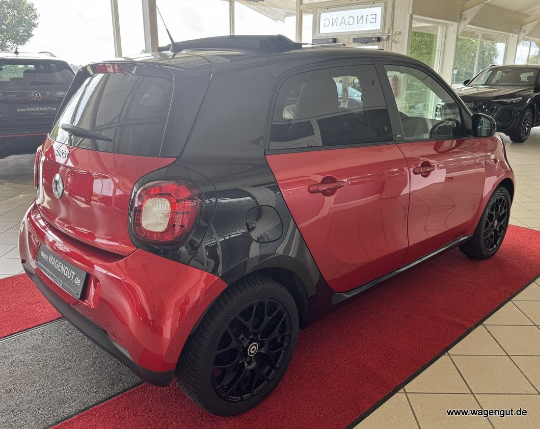 Smart ForFour ForFour Prime*Leder*Sportpaket*LED*JBL*FaltDach*