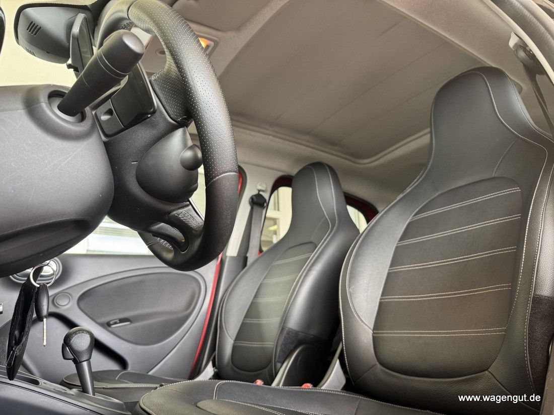Smart ForFour ForFour Prime*Leder*Sportpaket*LED*JBL*FaltDach*