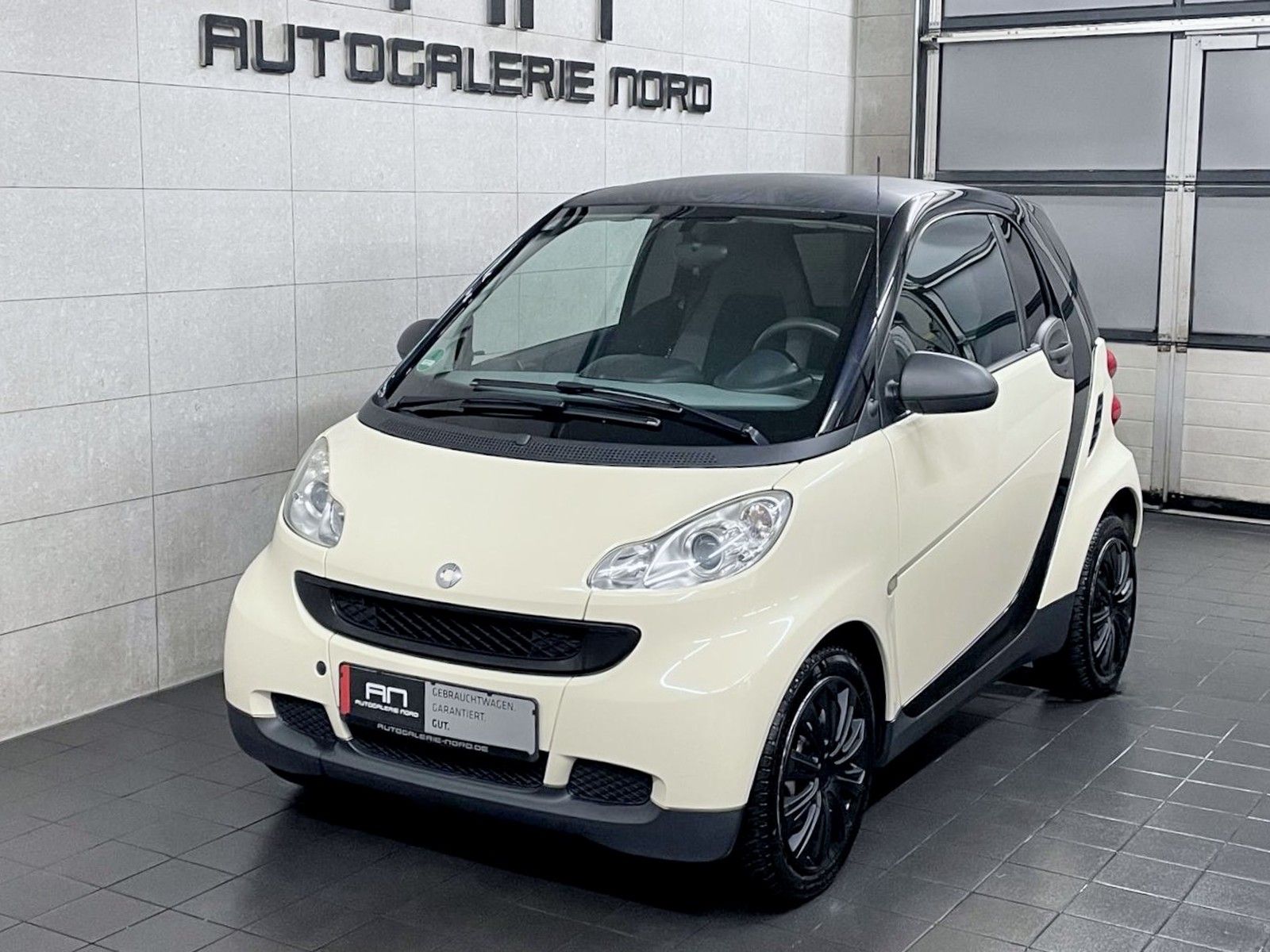 Smart ForTwo fortwo coupe Micro Hybrid Drive Apple Carplay