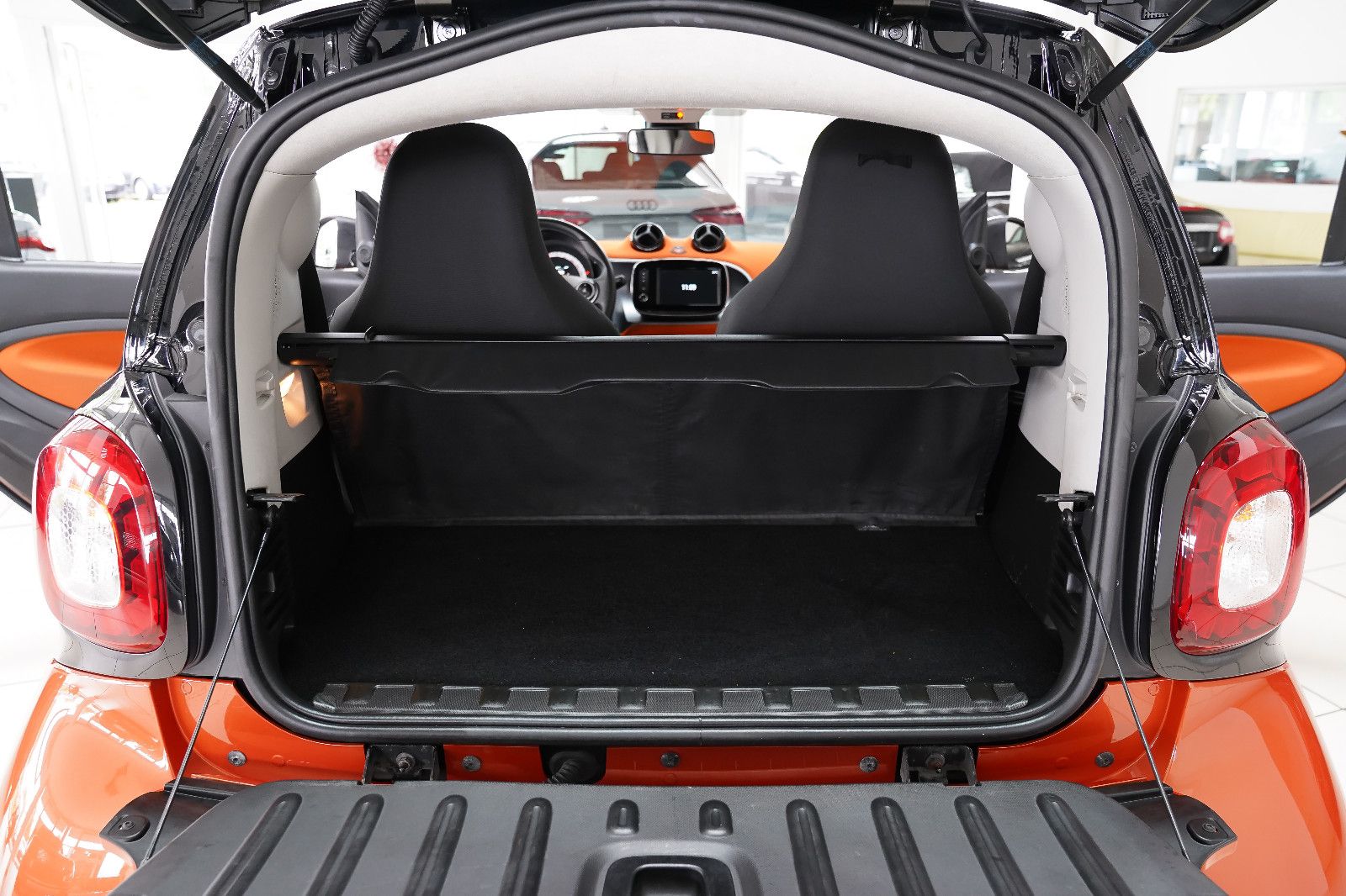 Smart ForTwo ForTwo fortwo coupe 52kW Navi Cool &amp; Audio