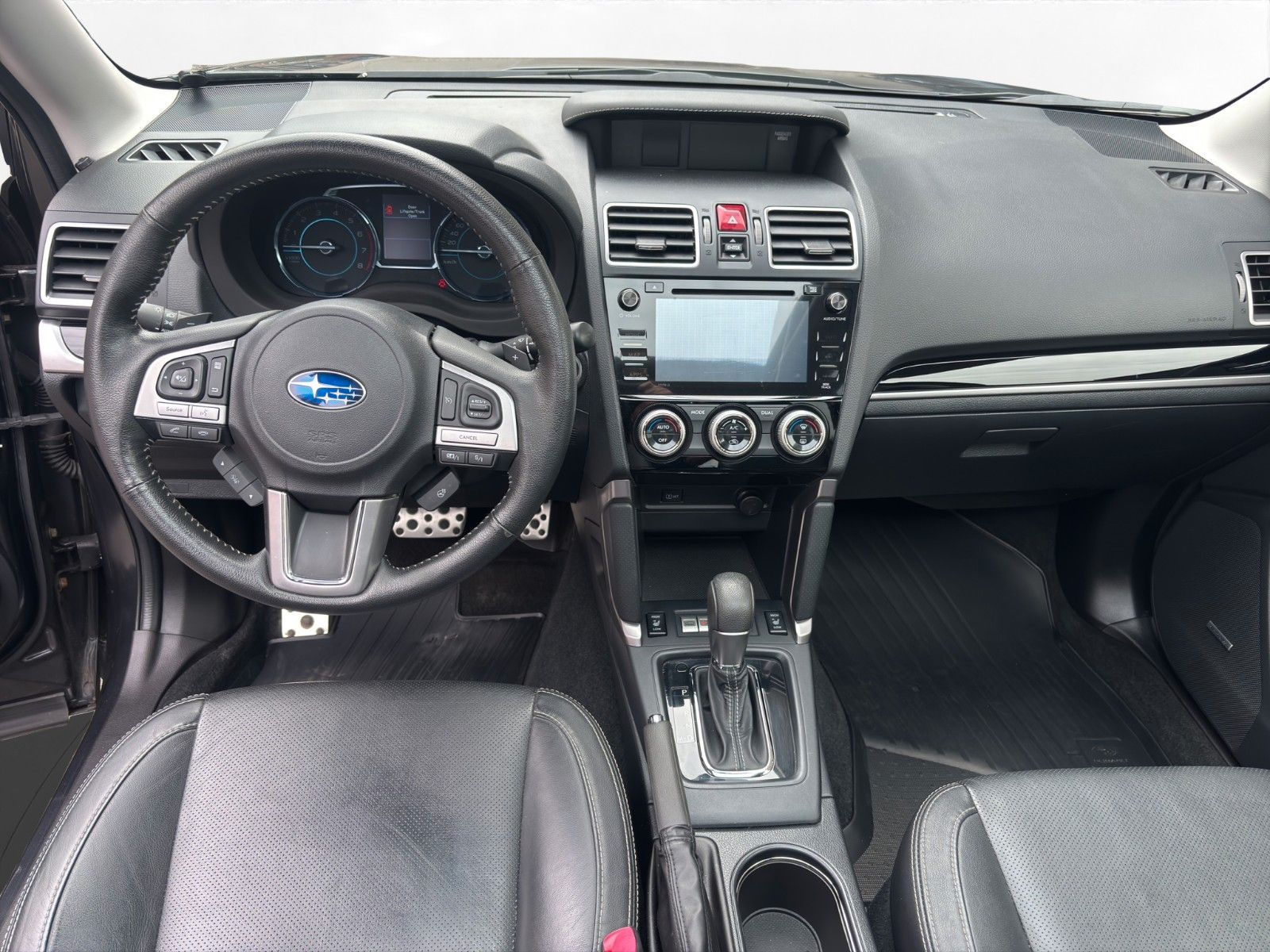 Subaru Forester Forester 2.0 XT HarmanKardon Pano 4xSHZ Memory
