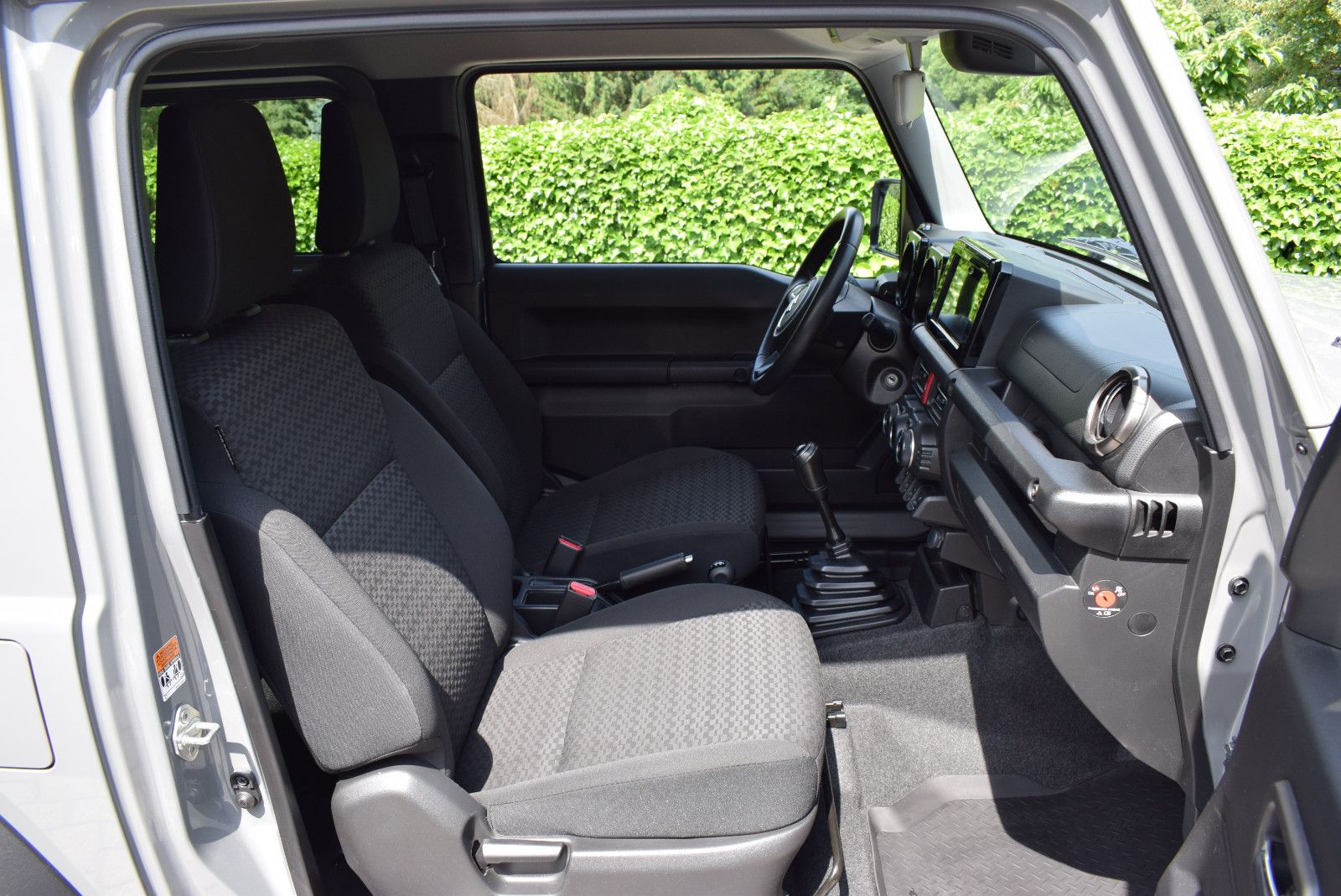 Suzuki Jimny Jimny Comfort+ Allgrip AHK/1.HD/SUZUKI SH GEPFL.