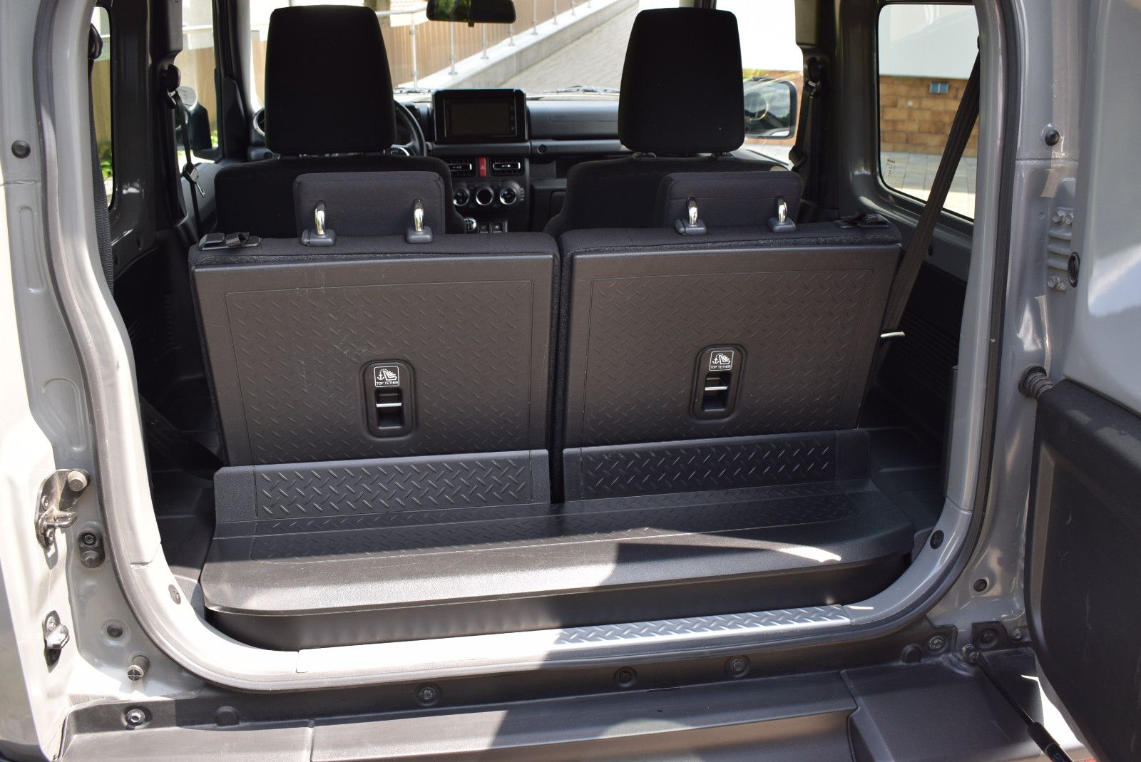 Suzuki Jimny Jimny Comfort+ Allgrip AHK/1.HD/SUZUKI SH GEPFL.