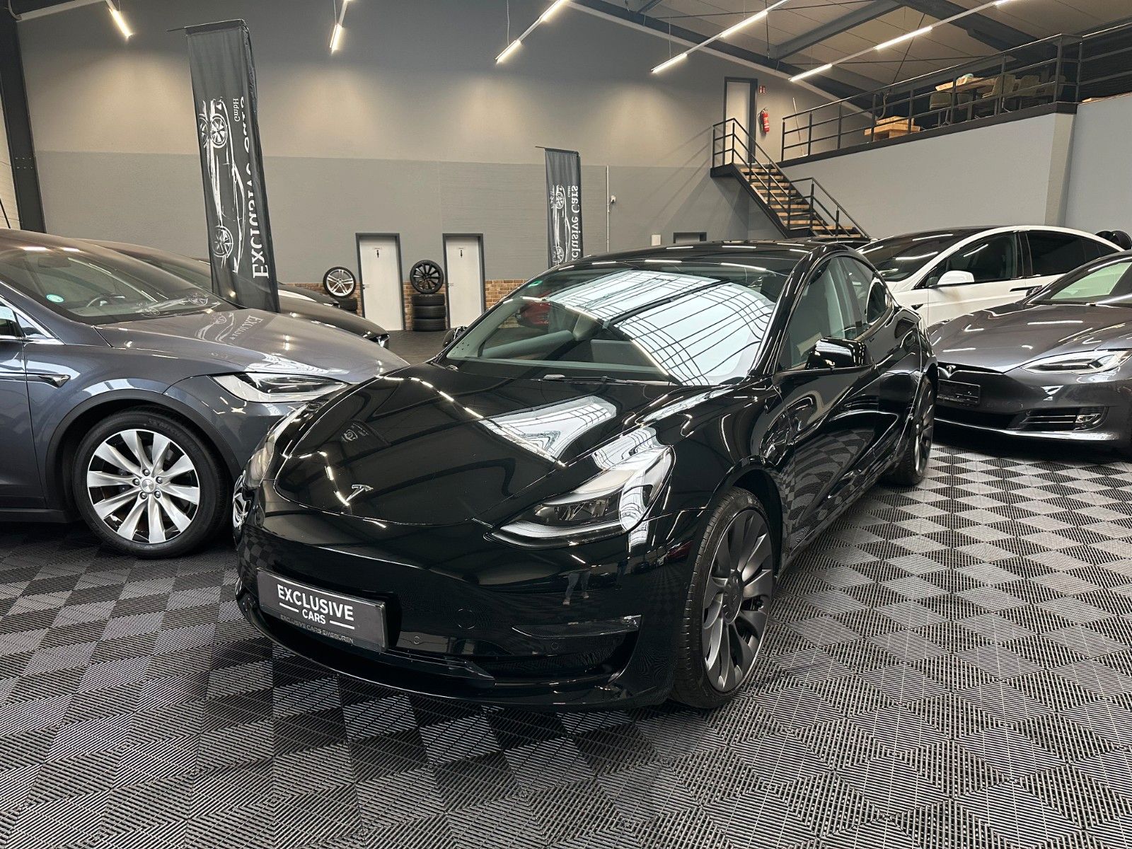 Tesla Model 3 MODEL 3 PERFORMANCE | 20INCH | AMD RYZEN |