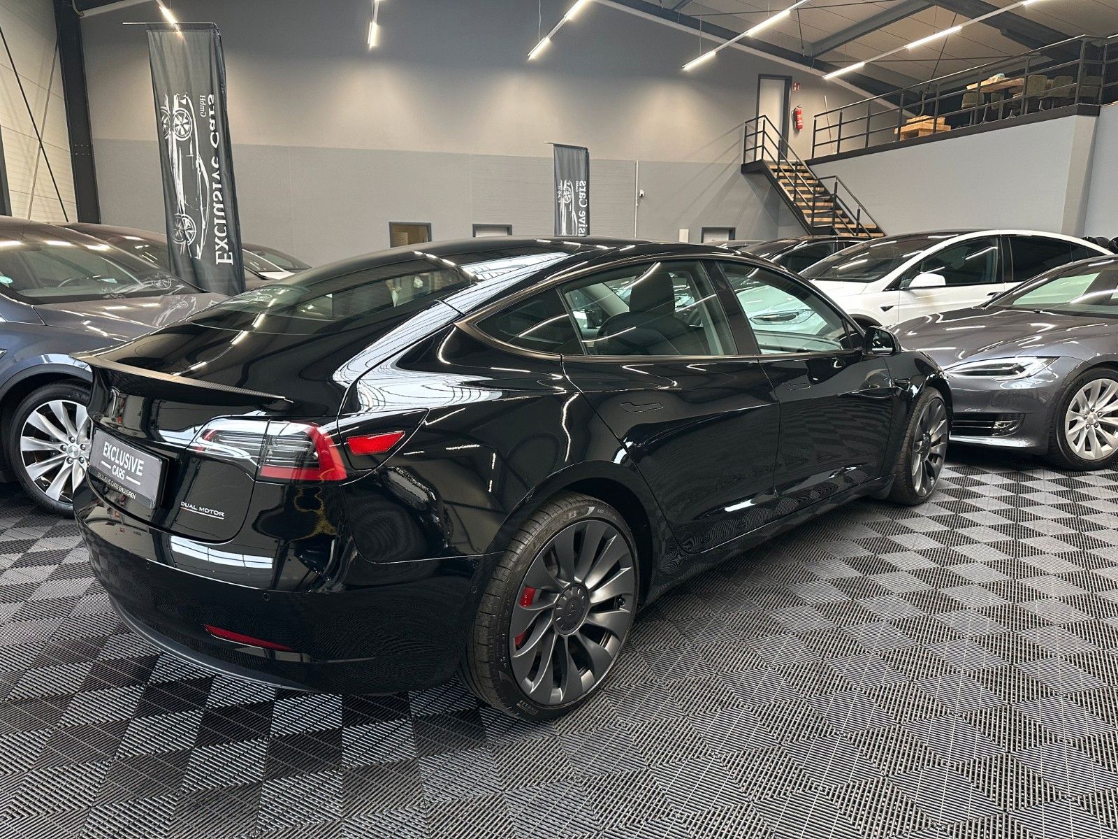 Tesla Model 3 MODEL 3 PERFORMANCE | 20INCH | AMD RYZEN |