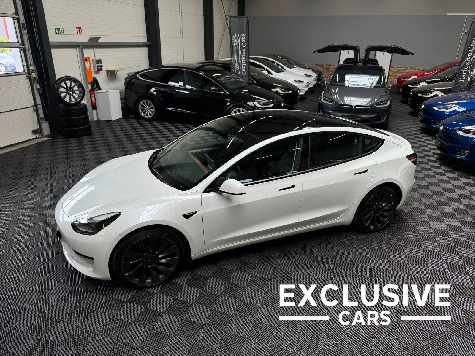 Tesla Model 3 MODEL 3 PERFORMANCE | AP3 | 20INCH | PEARL |