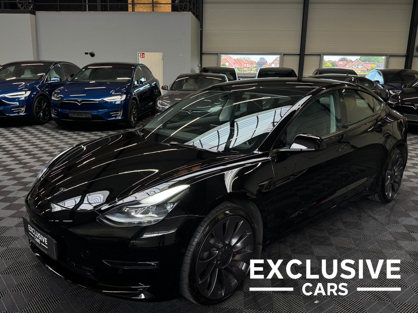 Tesla Model 3 MODEL 3 PERFORMANCE | AP3 | 20INCH | SOLID BLA |