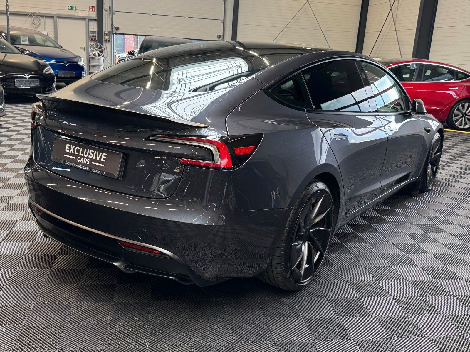 Tesla Model 3 MODEL 3 PERFORMANCE HIGHLAND