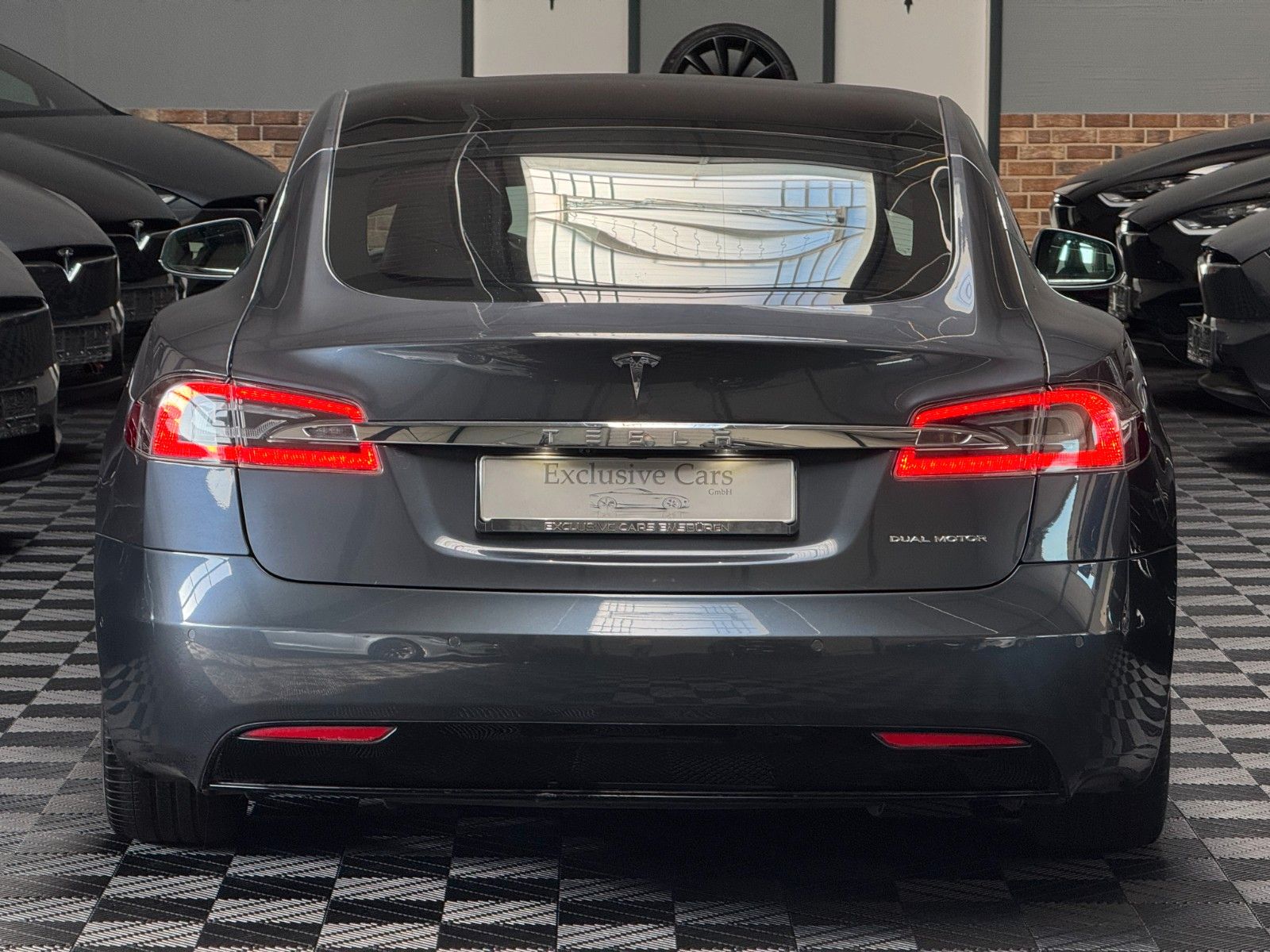 Tesla Model S MODEL S LONG RANGE RAVEN | AP 3.0 |TRAILER HIT |