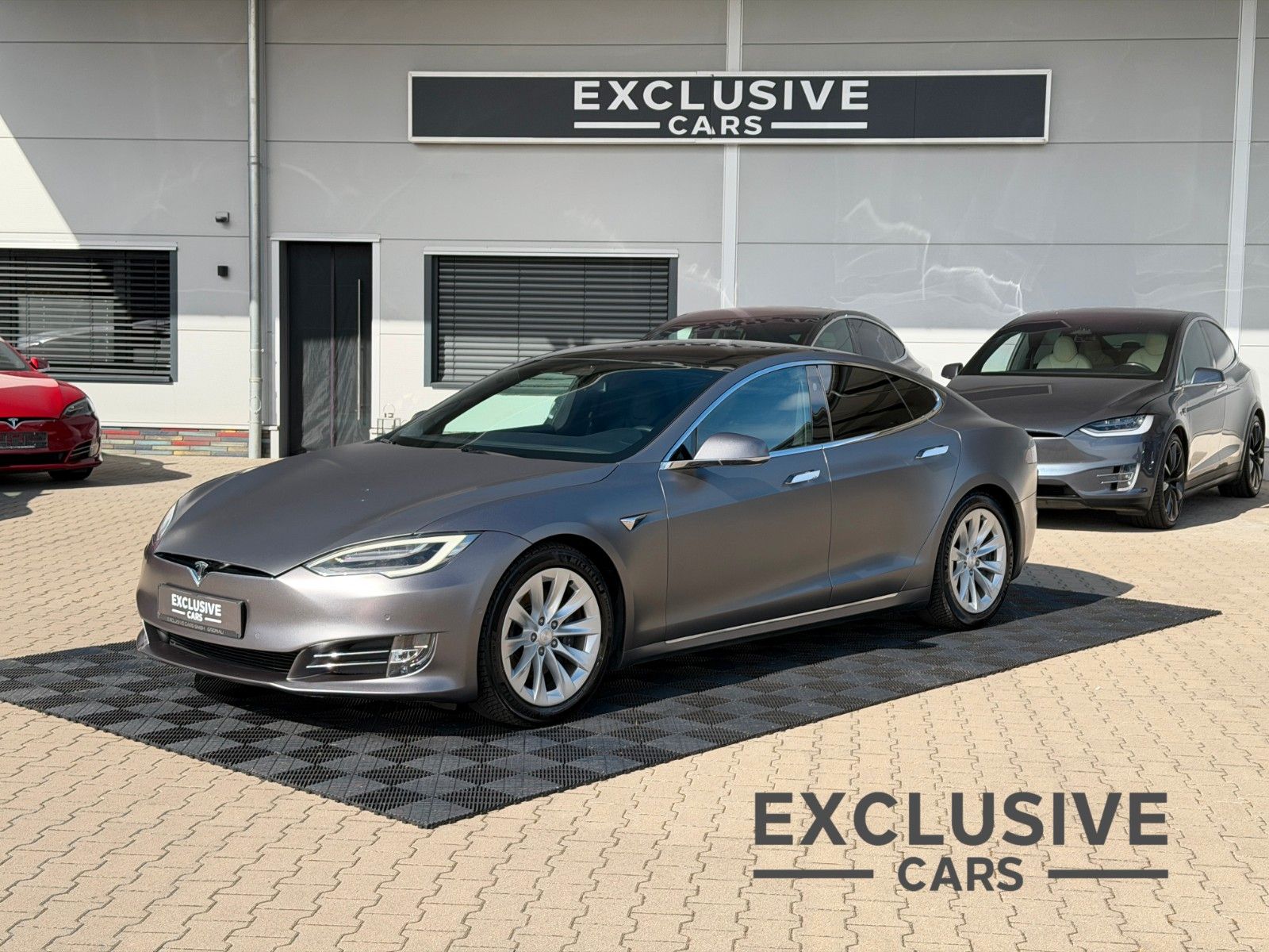 Tesla Model S MODEL S LONG RANGE RAVEN | MATT WRAP |