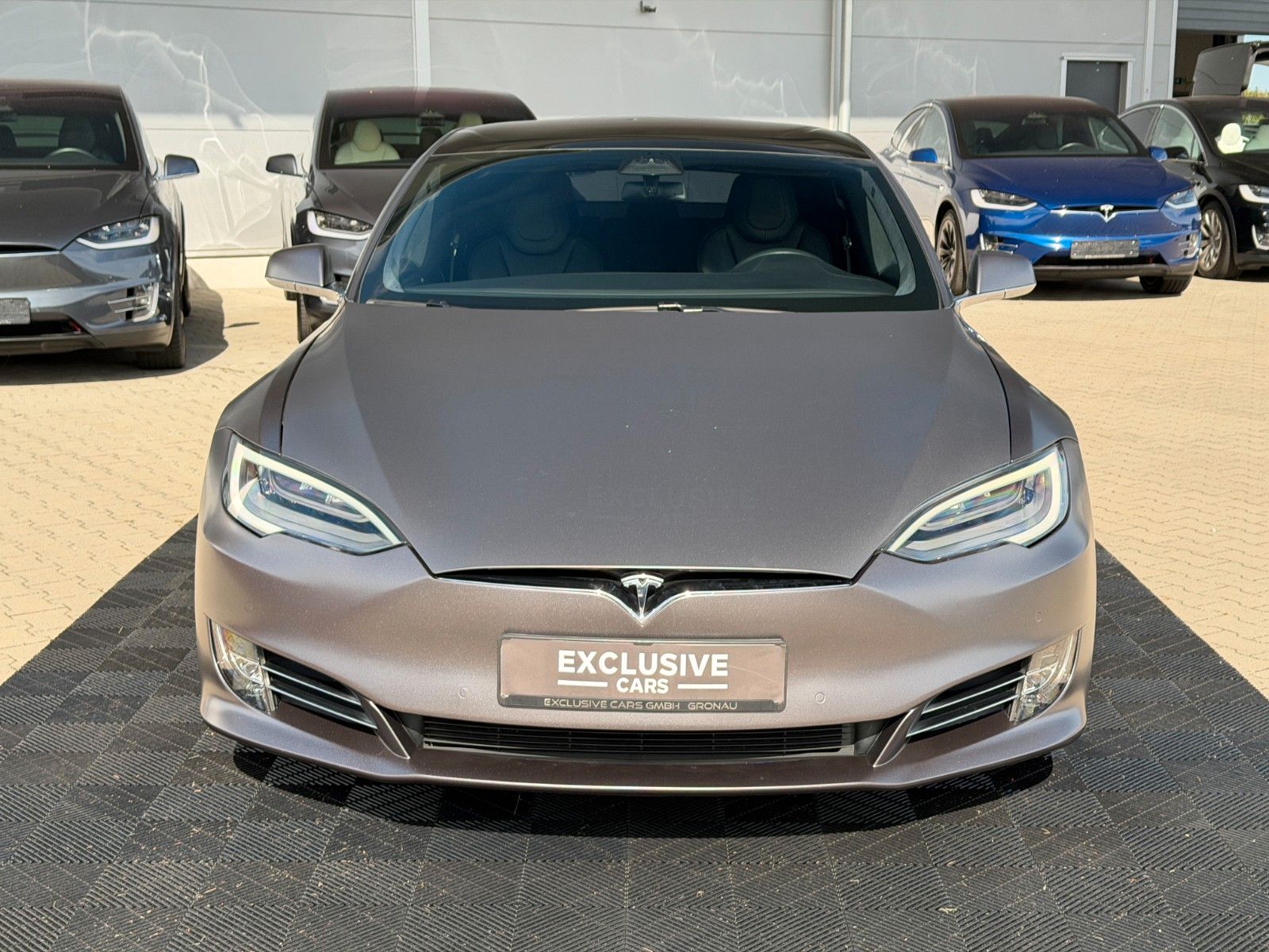 Tesla Model S MODEL S LONG RANGE RAVEN | MATT WRAP |