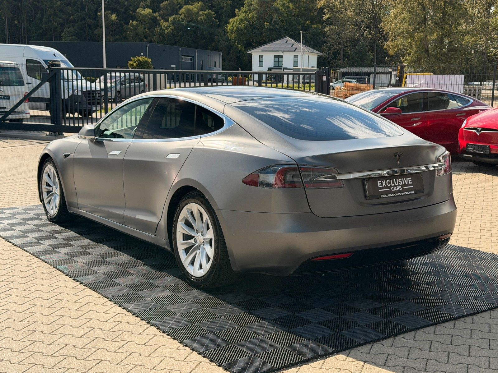Tesla Model S MODEL S LONG RANGE RAVEN | MATT WRAP |