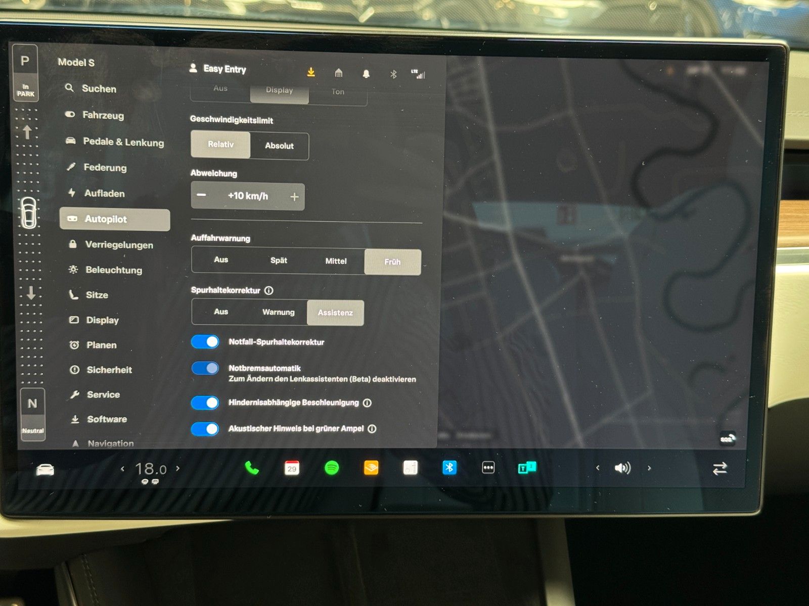 Tesla Model S MODEL S PALLADIUM MAXIMAL RANGE | WOOD | AHK |