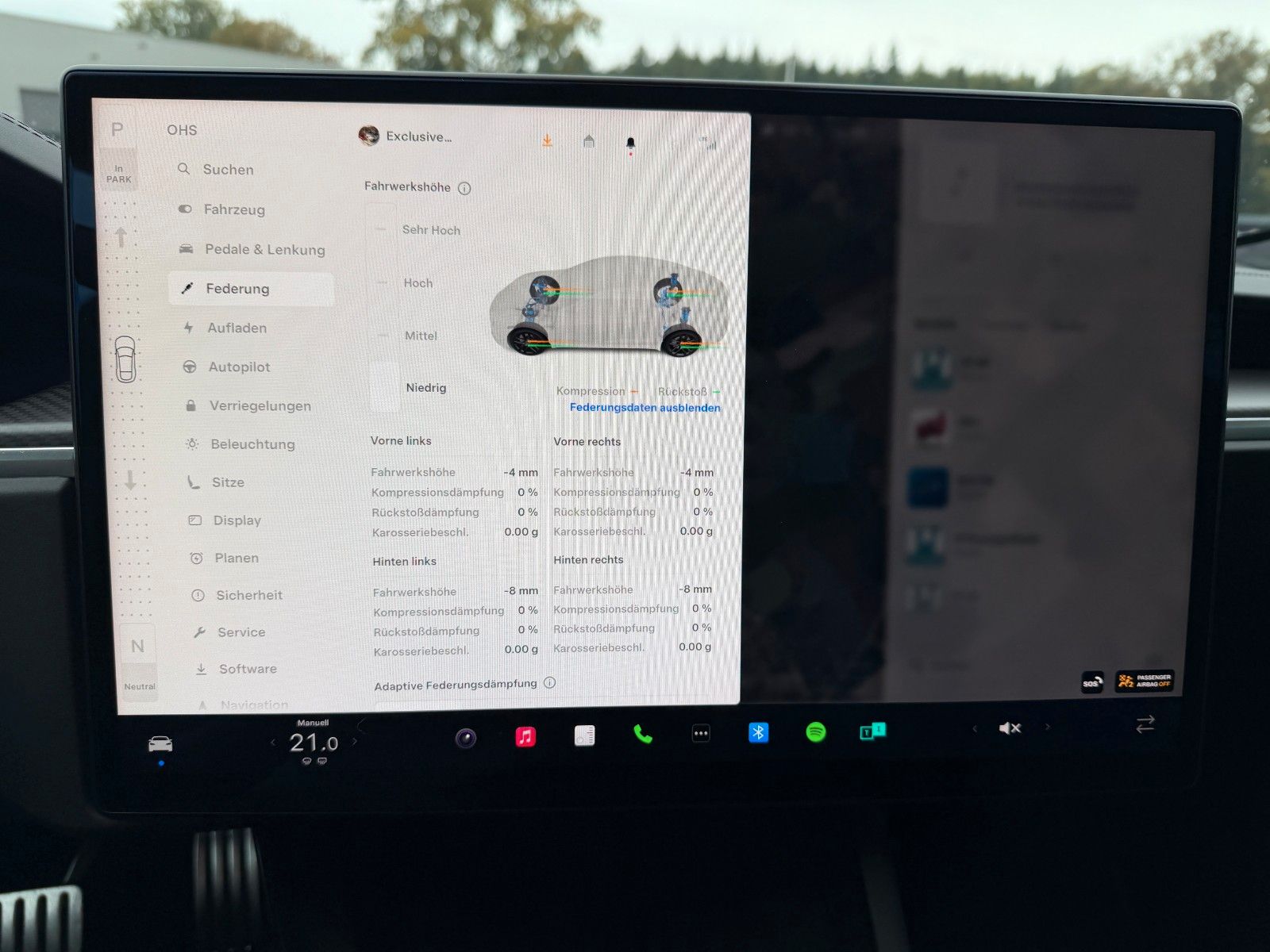 Tesla Model S MODEL S PLAID | NARDO-GREY WRAP | 21&quot; ARACHNID