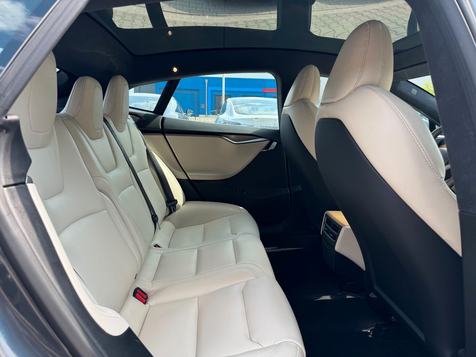 Tesla Model S MODEL S RAVEN LONG RANGE | AP 3 | CREME |