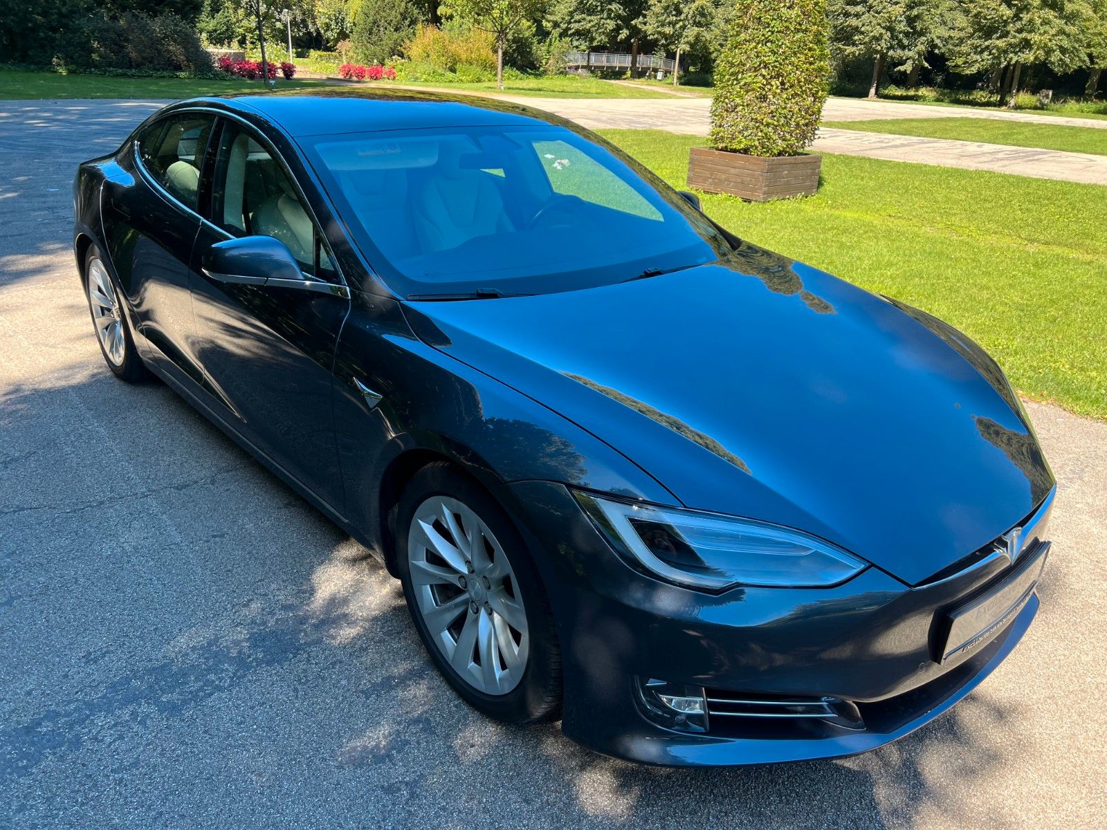 Tesla Model S75D |AP2.5|Pano|Winterpaket|Sound|HEPA|