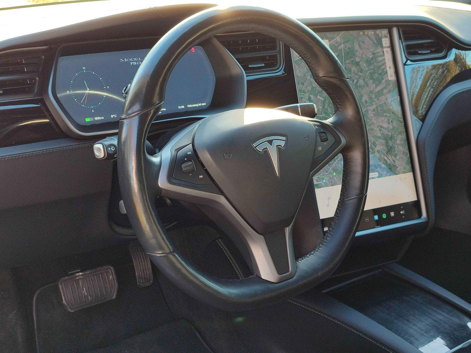 Tesla MODEL S75D | ENHANCED AP | MCU2 |