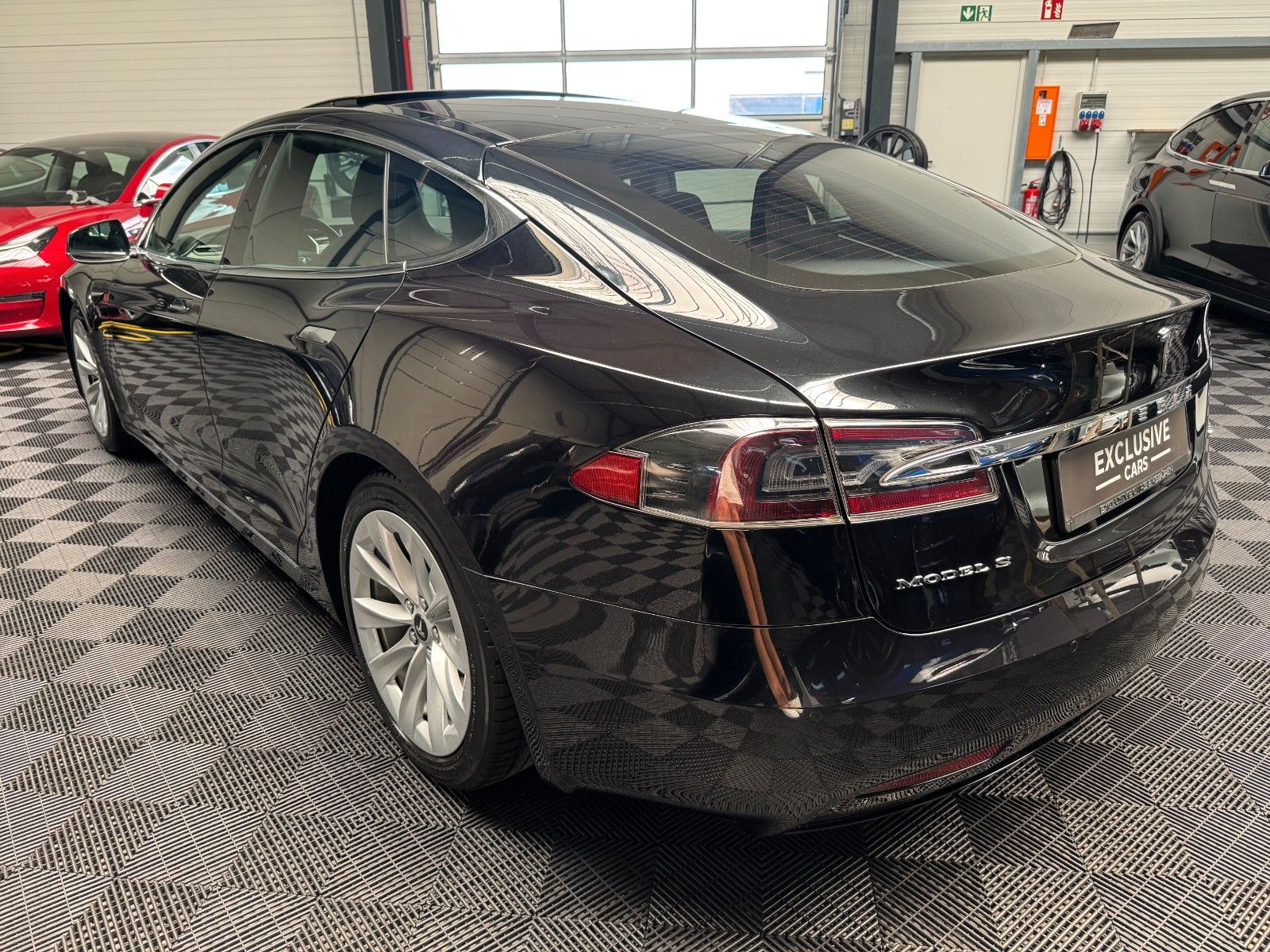 Tesla Model S MODEL S75D | ENHANCED AP | MCU2 | CCS |
