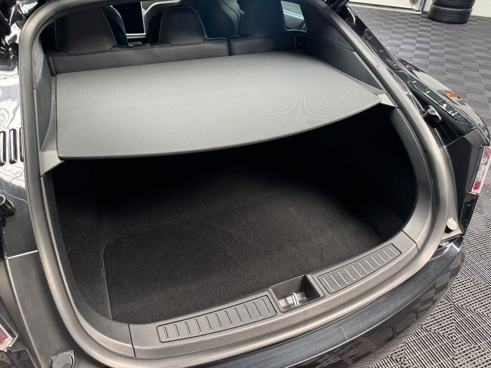 Tesla Model S MODEL S75D | ENHANCED AP | MCU2 | CCS |