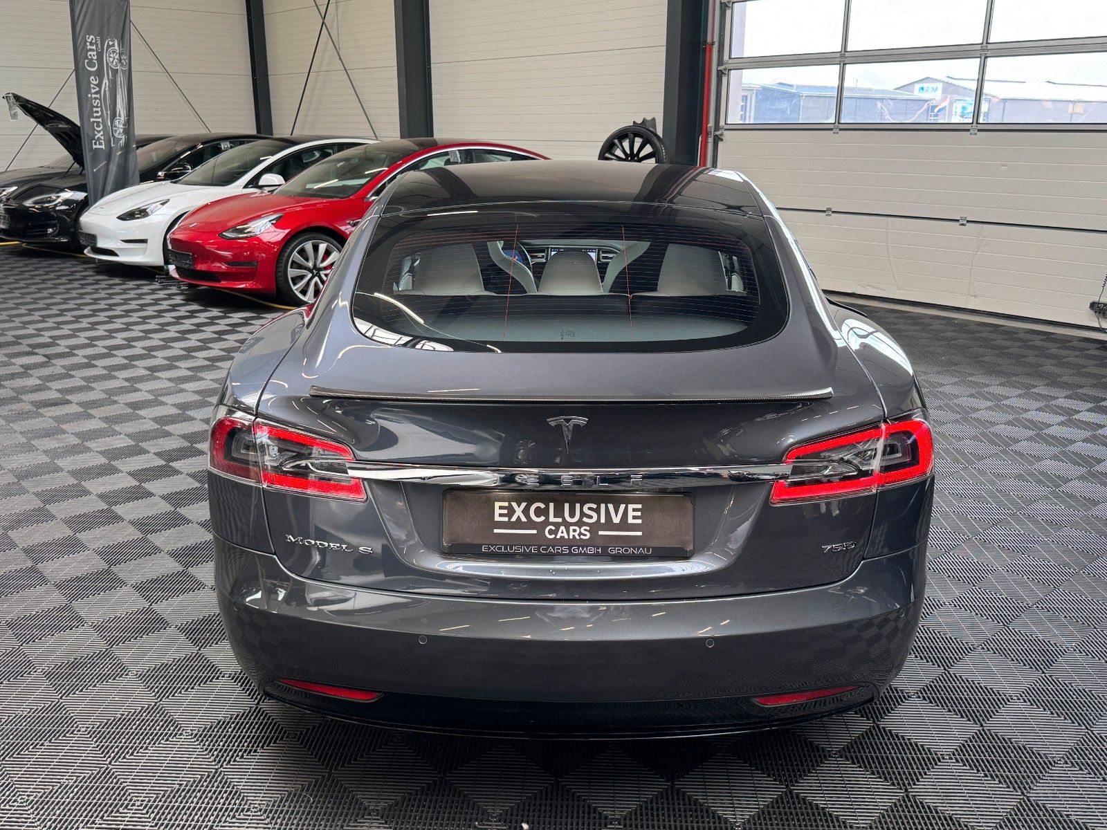 Tesla Model S MODEL S75D | MCU2 | 21INCH | WHITE SEAT |