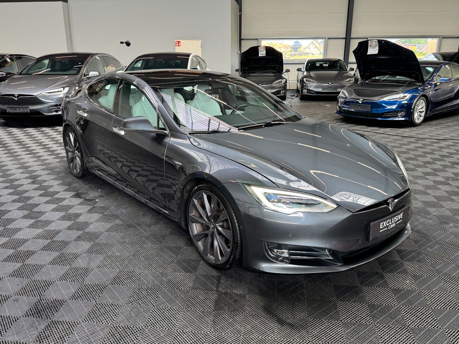 Tesla Model S MODEL S75D | MCU2 | 21INCH | WHITE SEAT |